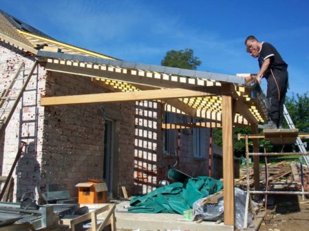 Carport en construction